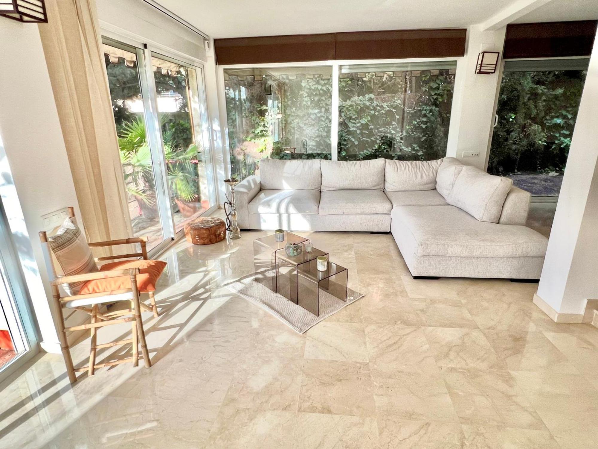 Beachside 4-Bedroom With Pool Аликанте Экстерьер фото